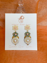 Load image into Gallery viewer, Vintage collection - Little Rose Loves  - Earrings
