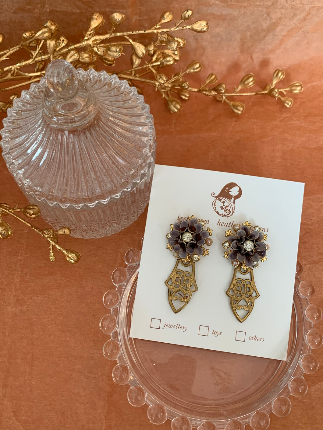 Vintage collection - Purple Hued Heart  - Earrings